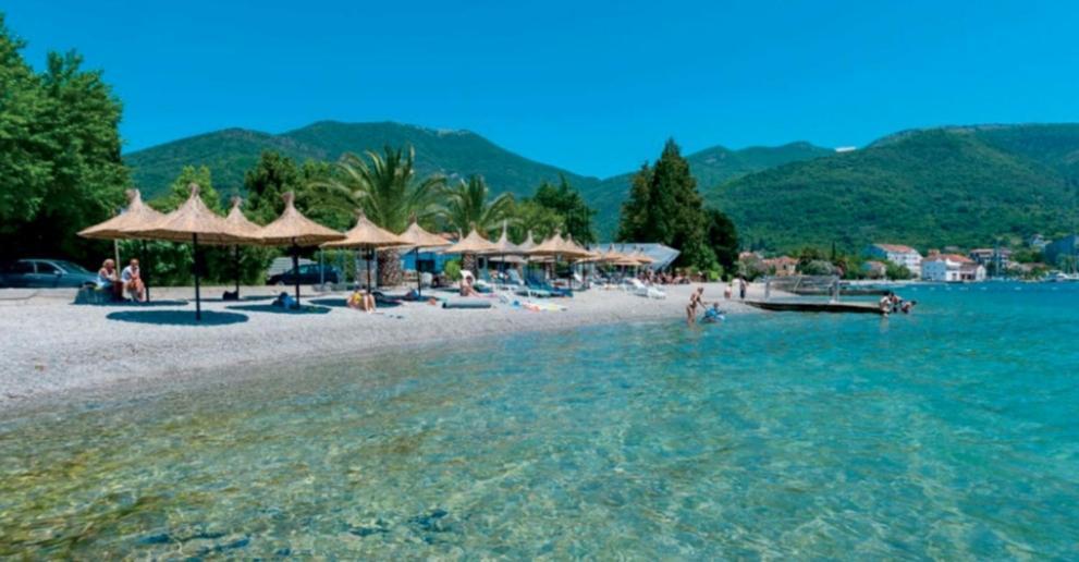 Apartmani Bekonja Tivat Exterior photo